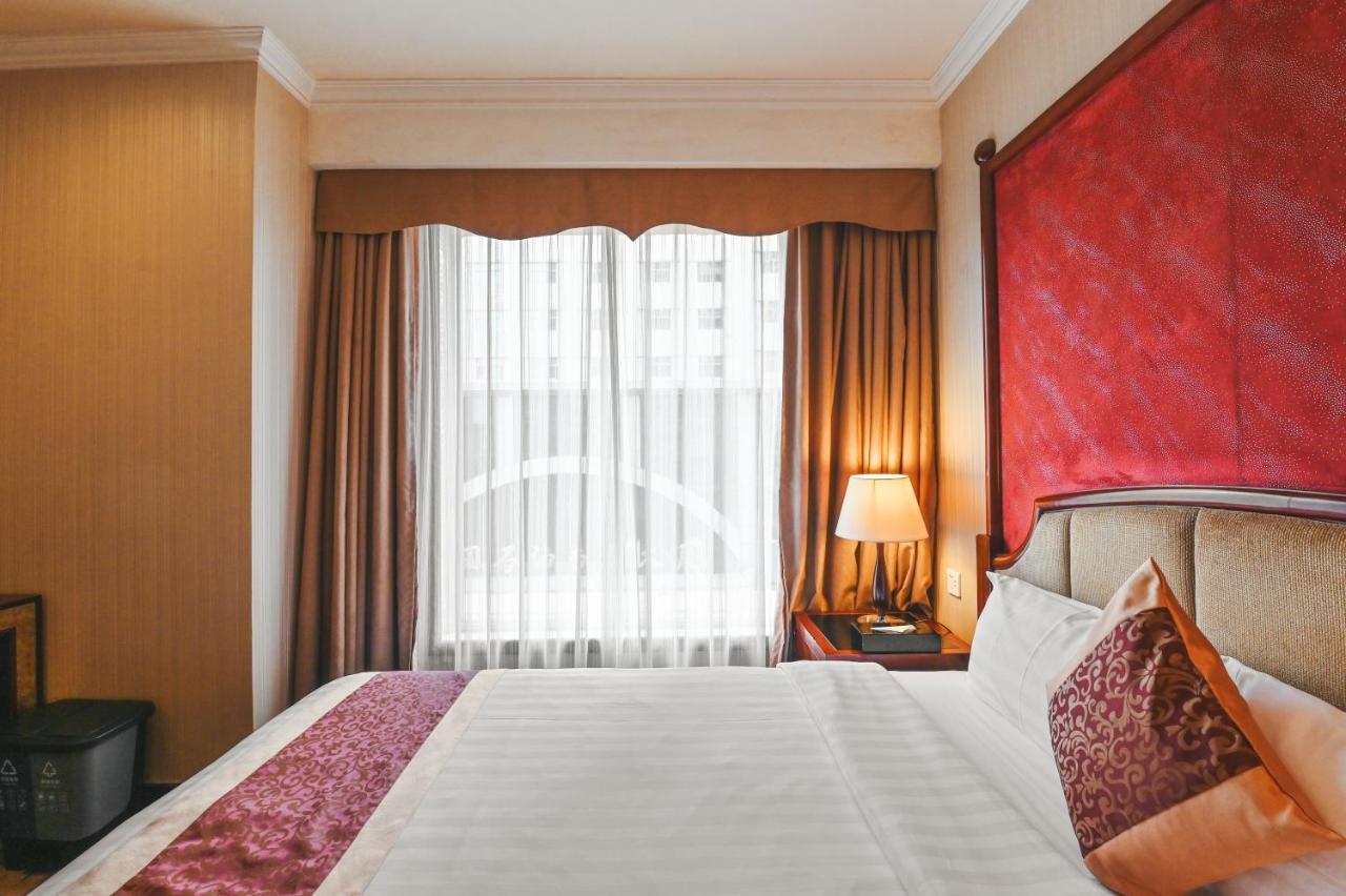 Royal Plaza Hotel Guangzhou Exterior photo